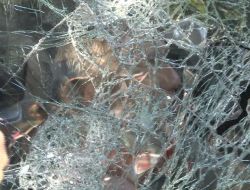 Devrilen Otomobilde Ecel Terleri Döktü