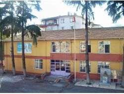 Karamürsel'de İmam Hatip Orta Okulunun Sıkıntısı Büyük