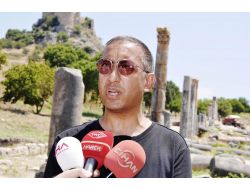 Kastabala Kazısında 13. Yüzyıla Ait Gümüş Define Bulundu