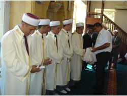 Türkoğlu’nda 7 Hafız Törenle Belgelerini Aldı