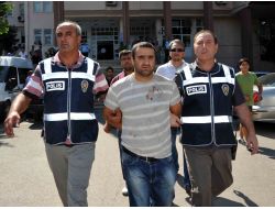 İnterpol’ün Aradığı Zanlı Mersin’de Yakalandı