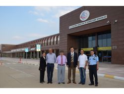 Esgin: Bursa, Havaalanına Sahip Çıkmalıdır