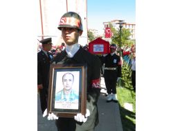 Şehit Onbaşı Sandalcı'nın Cenazesi, Memleketi Kırıkkale'de Toprağa Verildi