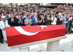 Bursalı Şehit Tolga Taştan, Ebedi Yolculuğa Uğurlanıyor (1)