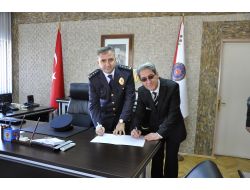 Amasya Emniyet Müdürü Ayhan Acet, Görevini Devretti