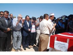 İki Aylık Evli Şehit Polis Hatay'da Toprağa Verildi