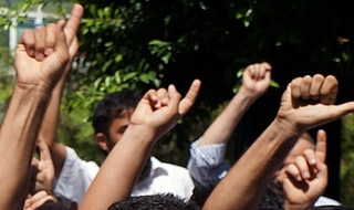 Hakaret filmine işlem başlatan yok!