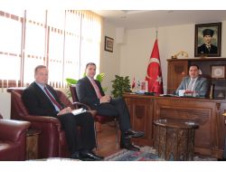 Abd Konsolosu Espinozo’dan, Başkan Zenbilci’ye Ziyaret