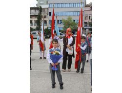 'Kitap Okuma Kampanyası' İlçe Genelindeki Tüm Okullara Yayılacak