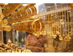 Kuyumcu Yüregilli Altın Fiyatında Rekor Bekliyor