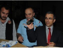 AHL'de kaçak cep telefonu operasyonu