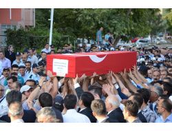 Şehit Polis Küçükdillan Son Yolculuğuna Uğurlandı