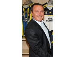 Sarı Kanaryalı Tabletler 749 Liradan Vitrinde