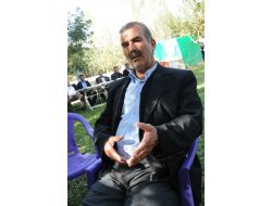 Van'daki Şehit Babası: Konvoy, Resmen Davetiye Çıkarıyor, Buradayız Gel Diyor