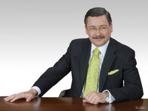 Gökçek’e Sosyal Medya Ödülü