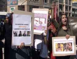 Öğrenciler Terör Olaylarını Protesto Etti
