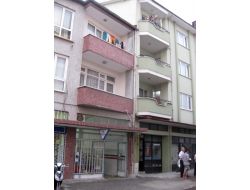 Üçüncü Kattan Düşen Çocuk Ağır Yaralandı