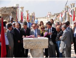 Bakan Günay: Türkiye’nin Her Tarafını Ayrımsız Ayağa Kaldırmaya Çalışıyoruz