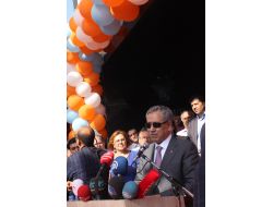 Arınç: Başkasının Topundan Tüfeğinden Ürkmedik, Şapkamızı Alıp Kaçmadık