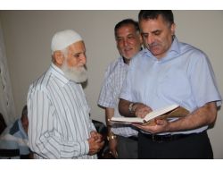 Cemaat Kitap Okusun Diye Camilere Okuma Salonu Kuruldu