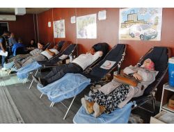 Kızılay Tatvan’da Kan Bağışı Kampanyası Düzenledi