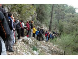 Konyaaltı Belediyesi, Cumhuriyet Yürüyüşü Düzenliyor
