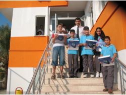 Tekalan Koleji, Öğrencilere Tablet Bilgisayar Dağıttı