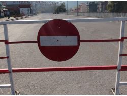 'Yıkılacak' Diye Kapatılan Köprü, Yeniden Trafiğe Açılıyor