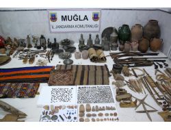 Arkeoloğun Evinde, Kendi Kazdığı Yerden Tarihî Eserler Bulundu