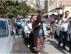 Altınlarını Çalan Hırsızlar, Arkadaşı Çıktı