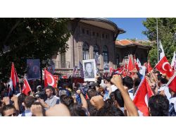 Tgb, ‘balyoz’ Kararını Eski Meclis Önünde Protesto Etti