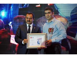 Arınç: Üçüncü Yargı Paketinde Basına Yönelik Düzenlemeler Yaptık