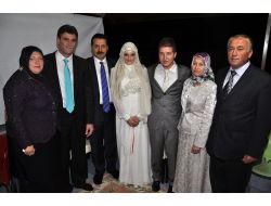 Bakan Faruk Çelik, Nişan Yüzüğü Taktı