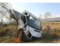 Trafik Kazasında Sürücüyü Hava Yastığı Kurtardı