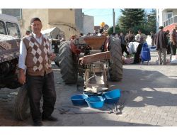 Seyyar Bulgur Çekme Makinesi İle Yirmi Yıldır Hizmet Veriyor