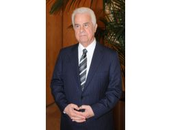 Derviş Eroğlu, Rum Liderle Maç İzlemeyi Kabul Etti