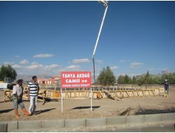 Erzurumlu İş Adamlarından, Bakan Akdağ'a 'Cami' Jesti