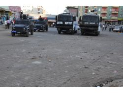 Bingöl'de İzinsiz Gösteri Yapmak İsteyen Gruba Polis Müdahale Etti