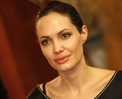 Angelina Jolie ile ilgili şok iddia