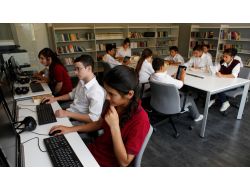 Borusan’dan Umurbey Anadolu Sağlık Meslek Lisesi’ne Kütüphane