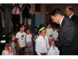 Tobb Ve Polatlı Belediyesi Öğrencilere Kıyafet Ve Kırtasiye Yardımı Yaptı