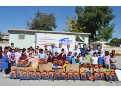 Kimse Yok Mu Derneği, İlkokul Öğrencilerini Sevindirdi