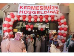 Öğrenciler Yararına Kermese Vatandaşlardan Büyük İlgi