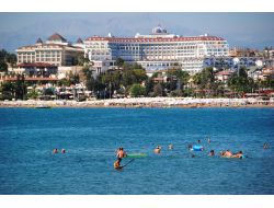 Turizmcileri, Kışın Otellerin 5 Ay Kapalı Kalması Korkusu Sardı