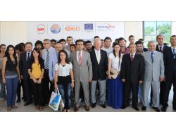 'Teknolojiyi İyi Kullananlar Dünyanın En Zengin Ülkeleri Haline Geldi'