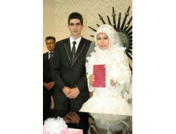 Erzincan'a, Taylandlı Gelin Geldi