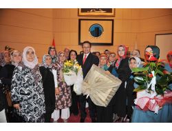 Şanlıurfa Uçağının Yarısını Altındağlı Kadınlar Dolduruyor