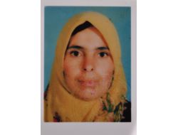 Görmeyen Gözleriyle Kaybolan Eşini Arıyor