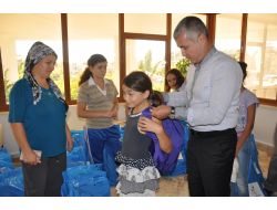 Manavgat Belediyesi, 200 Öğrenciye Kırtasiye Malzemesi Yardımı Yaptı