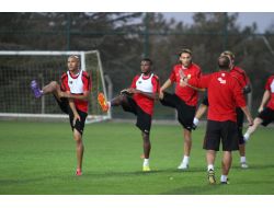 Eskişehirspor, İstanbul Büyükşehir Belediyespor Maçı Hazırlıklarına Başladı